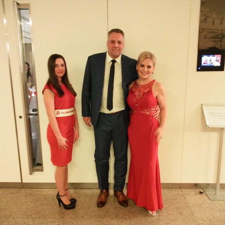 FOTOGALERIE: Dostali jste od Olomoucké Drbny na Olomouckém plese fotku na památku? Tady je webová galerie!