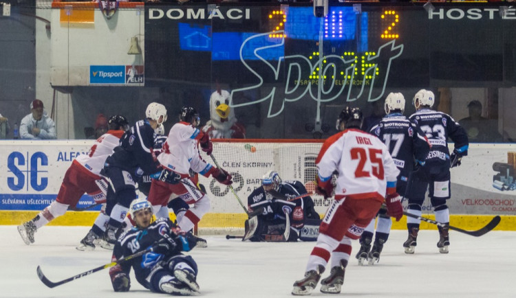 FOTOGALERIE: Aleš Jergl je král! Gólem v prodloužení proti Plzni posunul Moru blíže k postupu v play-off