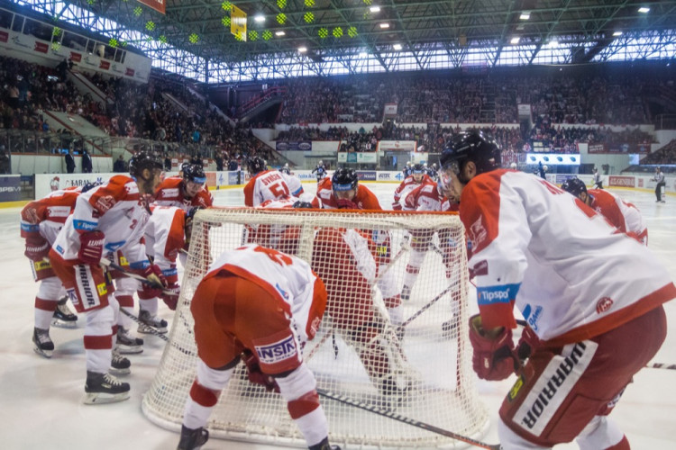 FOTOGALERIE: Aleš Jergl je král! Gólem v prodloužení proti Plzni posunul Moru blíže k postupu v play-off