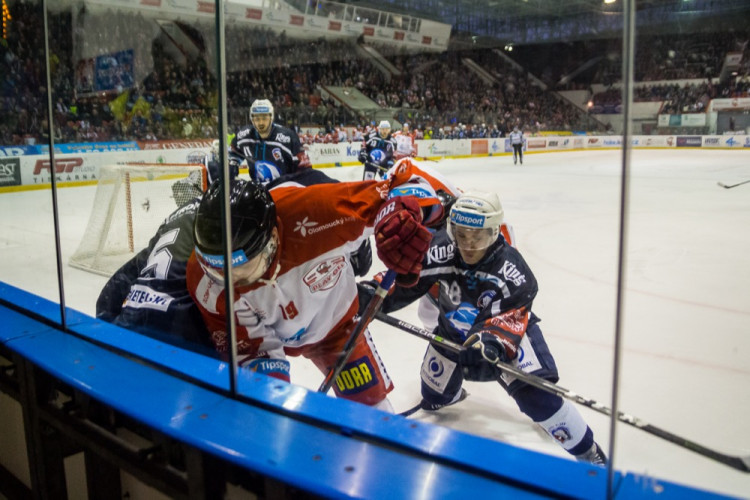 FOTOGALERIE: Aleš Jergl je král! Gólem v prodloužení proti Plzni posunul Moru blíže k postupu v play-off
