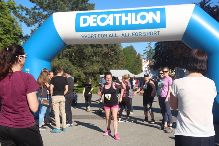 FOTOGALERIE: V parku se konal pátý ročník charitativní akce Jeden běh nestačí. Podívejte se na fotky!