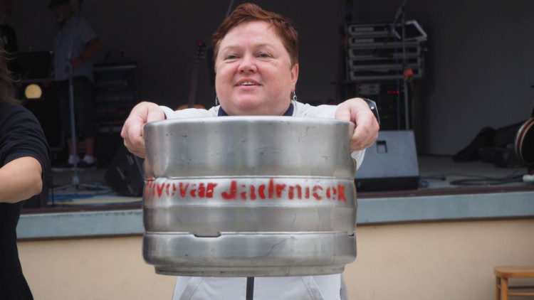 FOTOGALERIE: Jadrošův den byl ve znamení dobré muziky a pivních soutěží