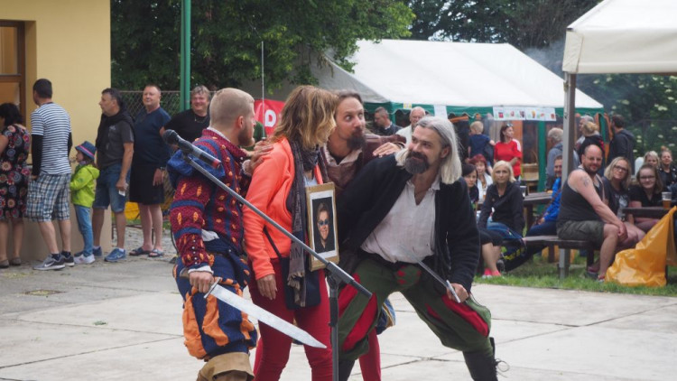FOTOGALERIE: Jadrošův den byl ve znamení dobré muziky a pivních soutěží