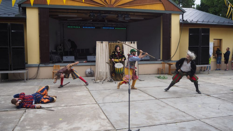 FOTOGALERIE: Jadrošův den byl ve znamení dobré muziky a pivních soutěží