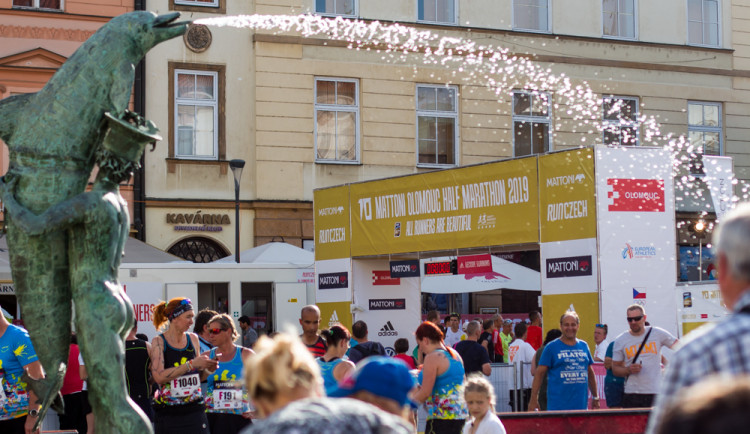 FOTOGALERIE: Podívejte se na fotky z desátého ročníku olomouckého půlmaratonu