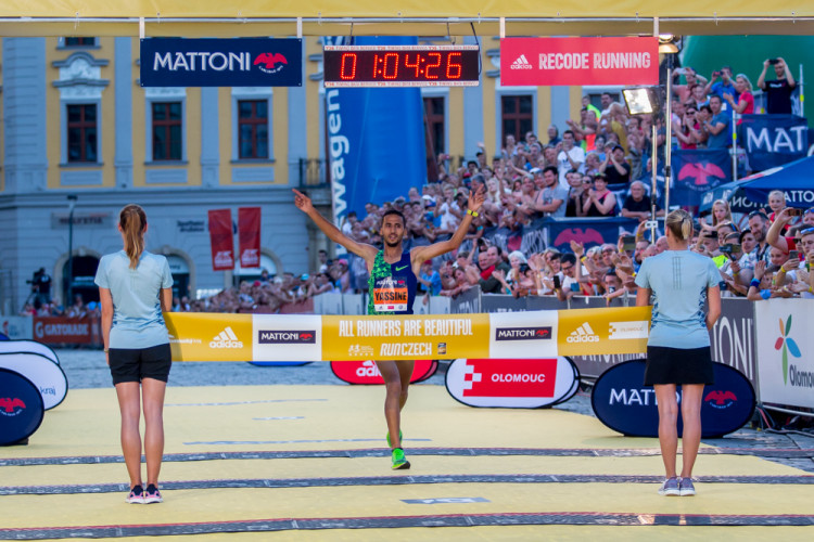 FOTOGALERIE: Podívejte se na fotky z desátého ročníku olomouckého půlmaratonu