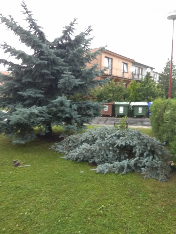 Bouřka vašima očima 1: Podívejte se na fotky, které poslali do redakce čtenáři