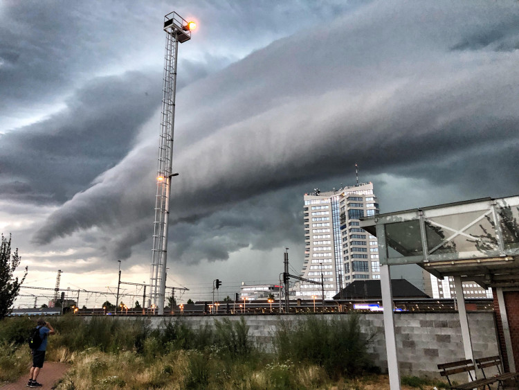 Bouřka vašima očima 1: Podívejte se na fotky, které poslali do redakce čtenáři