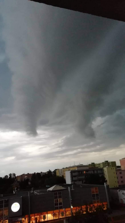 Bouřka vašima očima 2: Podívejte se na fotky, které poslali do redakce čtenáři