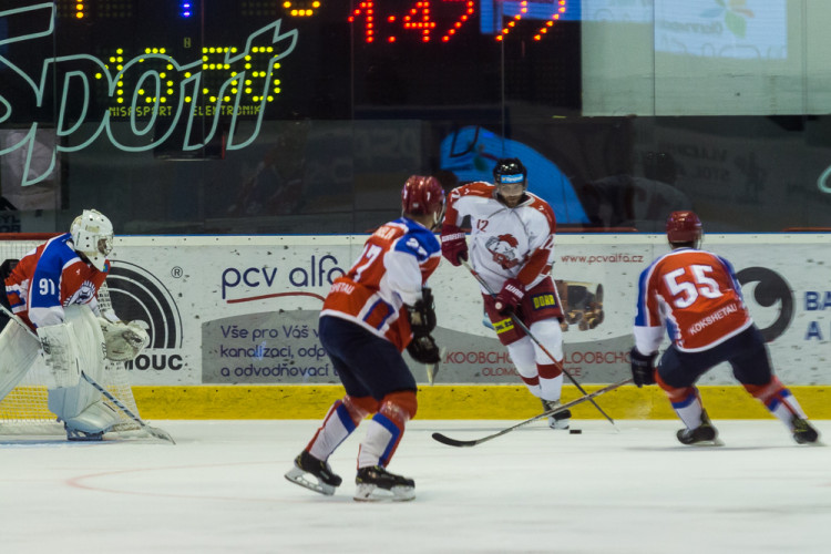 FOTOGALERIE: Olomoučtí hokejisté na úvod přípravy prohráli s kazašským Kokšetau 2:3 po nájezdech