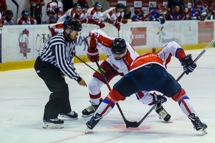 FOTOGALERIE: Olomoučtí hokejisté na úvod přípravy prohráli s kazašským Kokšetau 2:3 po nájezdech