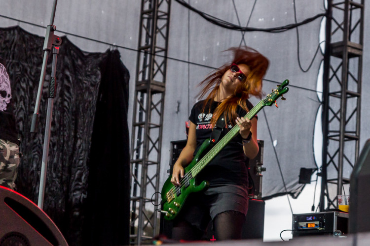 FOTOGALERIE: Létofest letos přilákal davy lidí, neodradily je ani bouřkové mraky a občasný déšť