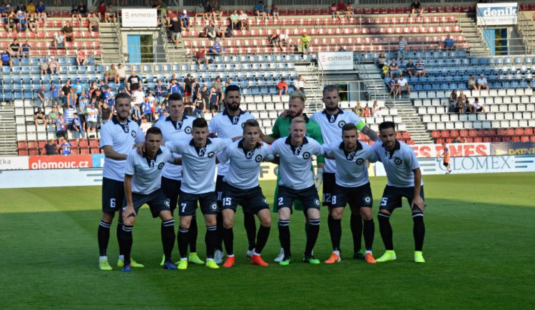 FOTOGALERIE: Olomouc porazila v retrodresech oslabené Teplice 2:0 a slaví třetí ligovou výhru