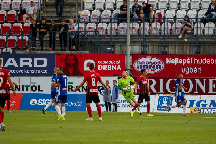 FOTOGALERIE: Sigma si doma poradila s Opavou, góly padaly v druhé půli