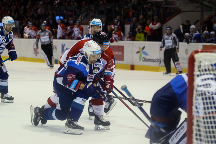 FOTOGALERIE: Mora sice proti Kometě vedla, pak ale třikrát inkasovala