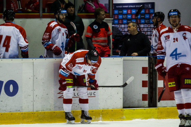 FOTOGALERIE: Devátá prohra z deseti zápasů. Olomouc doma padla s předposledním Zlínem