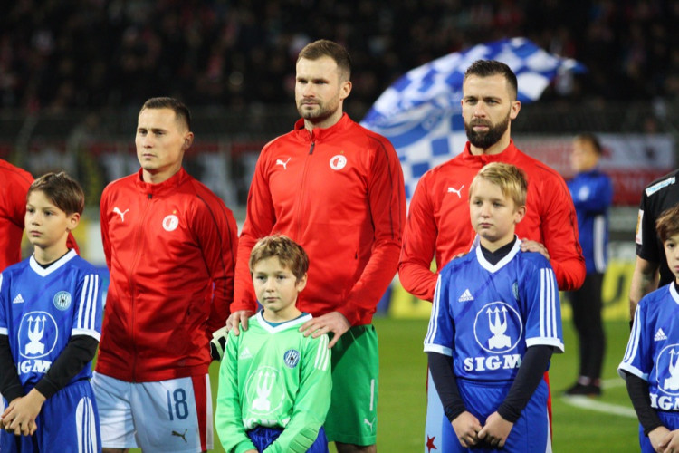 FOTOGALERIE: Sigma remizovala doma se Slavií 0:0, ta ztratila body poprvé po osmi zápasech