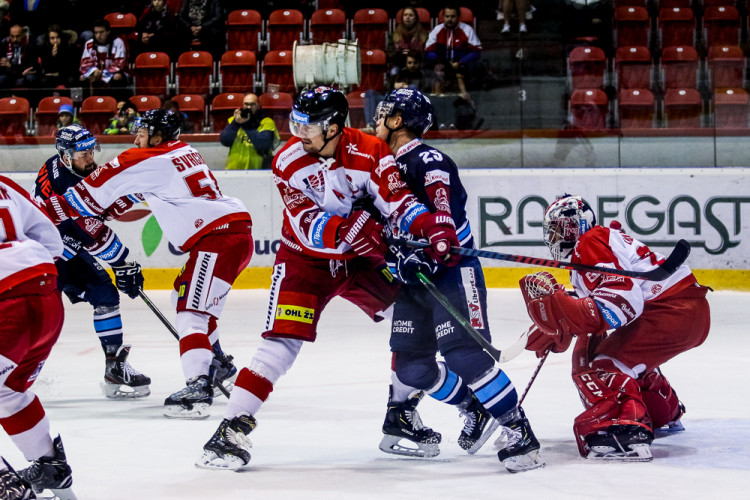 FOTOGALERIE:  Liberec skolil na domácím ledě Moru gólem v poslední minutě