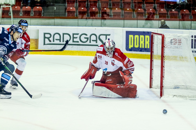 FOTOGALERIE:  Liberec skolil na domácím ledě Moru gólem v poslední minutě