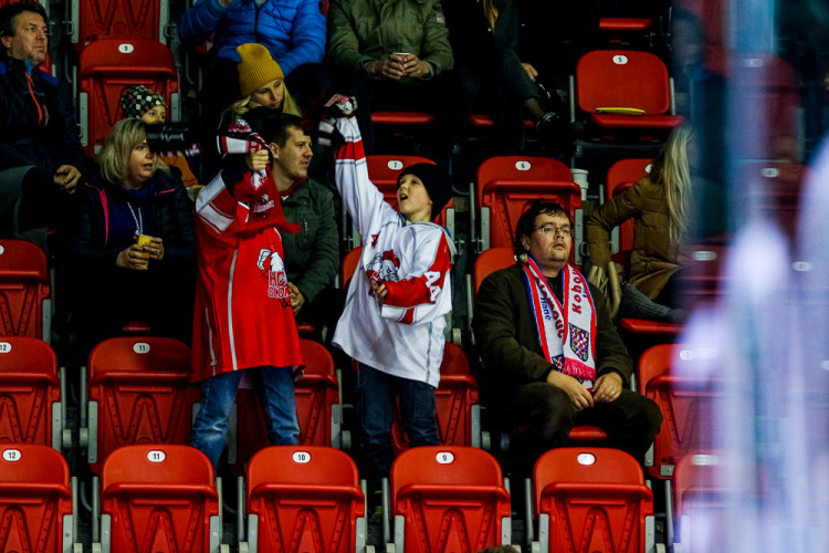FOTOGALERIE:  Liberec skolil na domácím ledě Moru gólem v poslední minutě