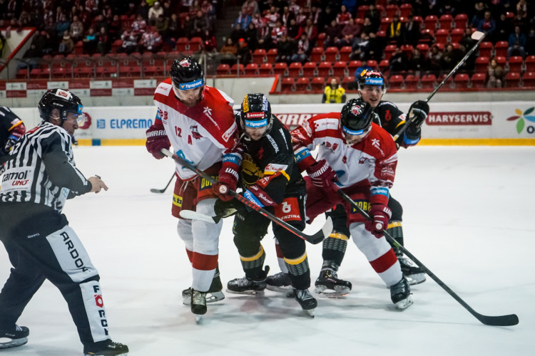 FOTOGALERIE: Hokejisté Olomouce si zajistili konečné sedmé místo v tabulce