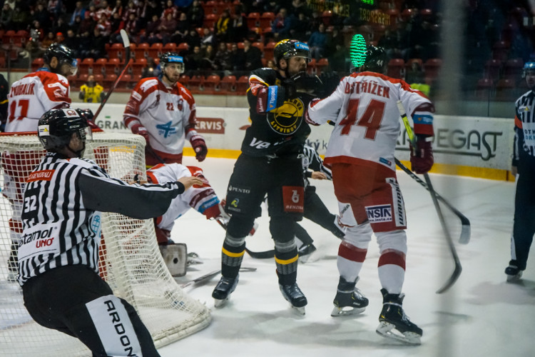 FOTOGALERIE: Hokejisté Olomouce si zajistili konečné sedmé místo v tabulce