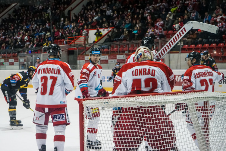 FOTOGALERIE: Hokejisté Olomouce si zajistili konečné sedmé místo v tabulce