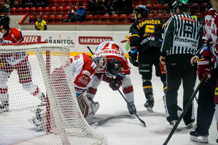 FOTOGALERIE: Hokejisté Olomouce si zajistili konečné sedmé místo v tabulce