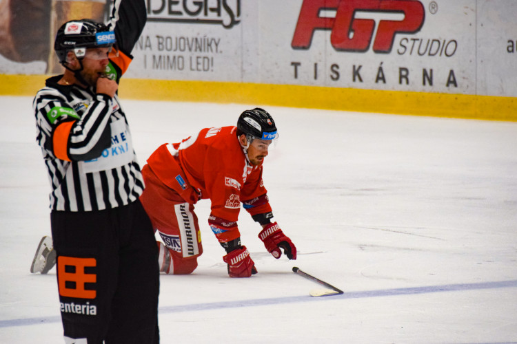 FOTOGALERIE: Hanáci poprvé doma vyhráli! Knotek vstřelil dvě branky