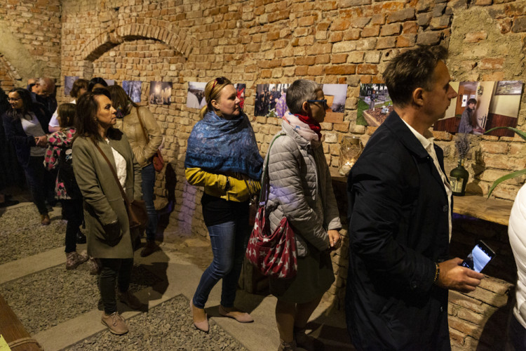 Vernisáž a promítání dokumentu Nitěnky - Příběh bez předsudků