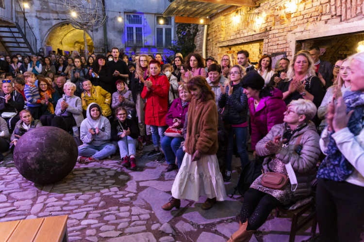 Vernisáž a promítání dokumentu Nitěnky - Příběh bez předsudků