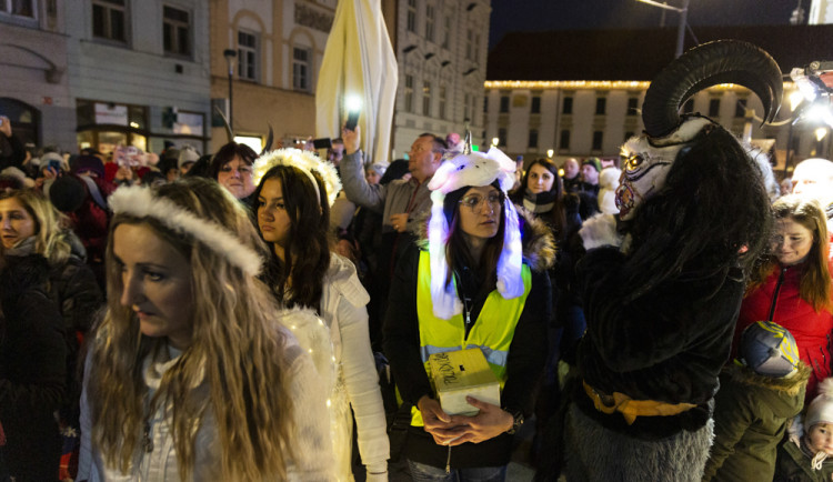 Démonická Krampus show v centru Olomouce