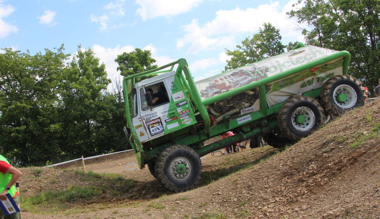 FOTOGALERIE:  Velká cena Mohelnice Truck Trial 2022