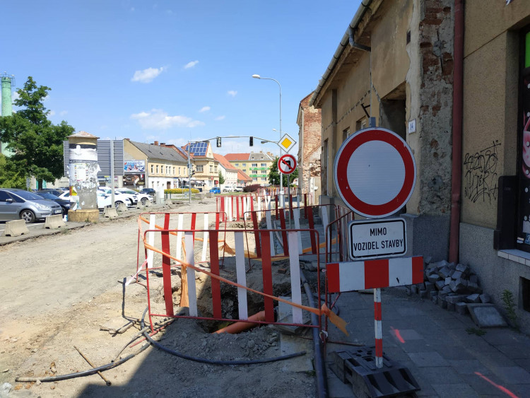 FOTOGALERIE: Opravy důležité Wolkerovy ulice v Prostějově