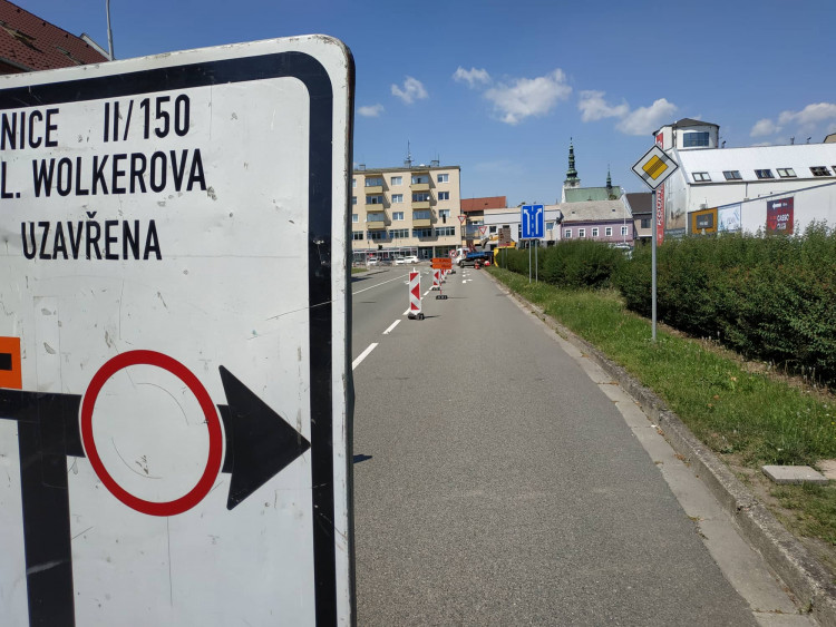FOTOGALERIE: Opravy důležité Wolkerovy ulice v Prostějově