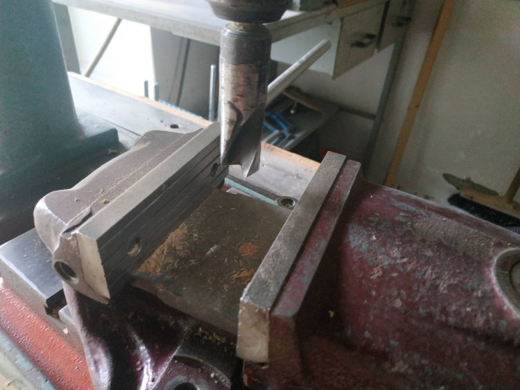 FOTOGALERIE: Ruční výroba kartáčů v Brodku u Konice