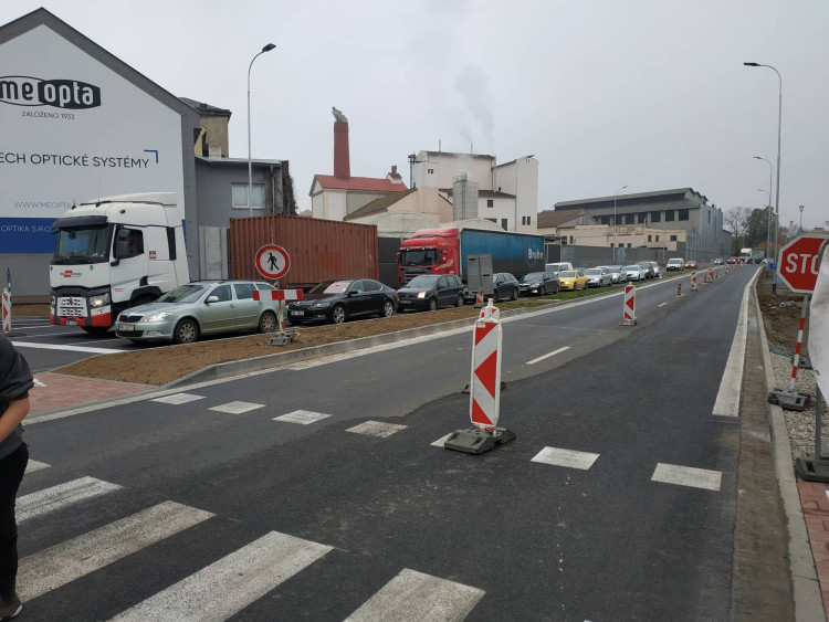 FOTOGALERIE: Přerovský průpich začal sloužit motoristům