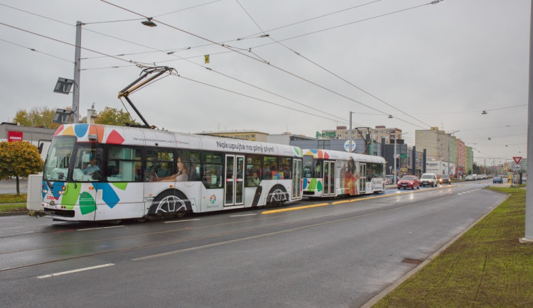 FOTOGALERIE: Už je v provozu. Nová trať v Olomouci slouží cestujícím