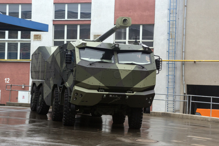 FOTOGALERIE: Šternberská Excalibur Army představila prototypy i modernizaci tanků T72 pro Ukrajinu
